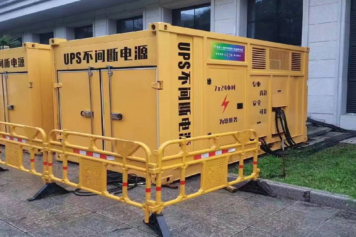 普安发电机租赁施工现场